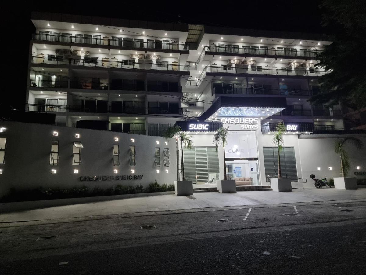 Chequers Suites Subic Bay Olongapo Zewnętrze zdjęcie
