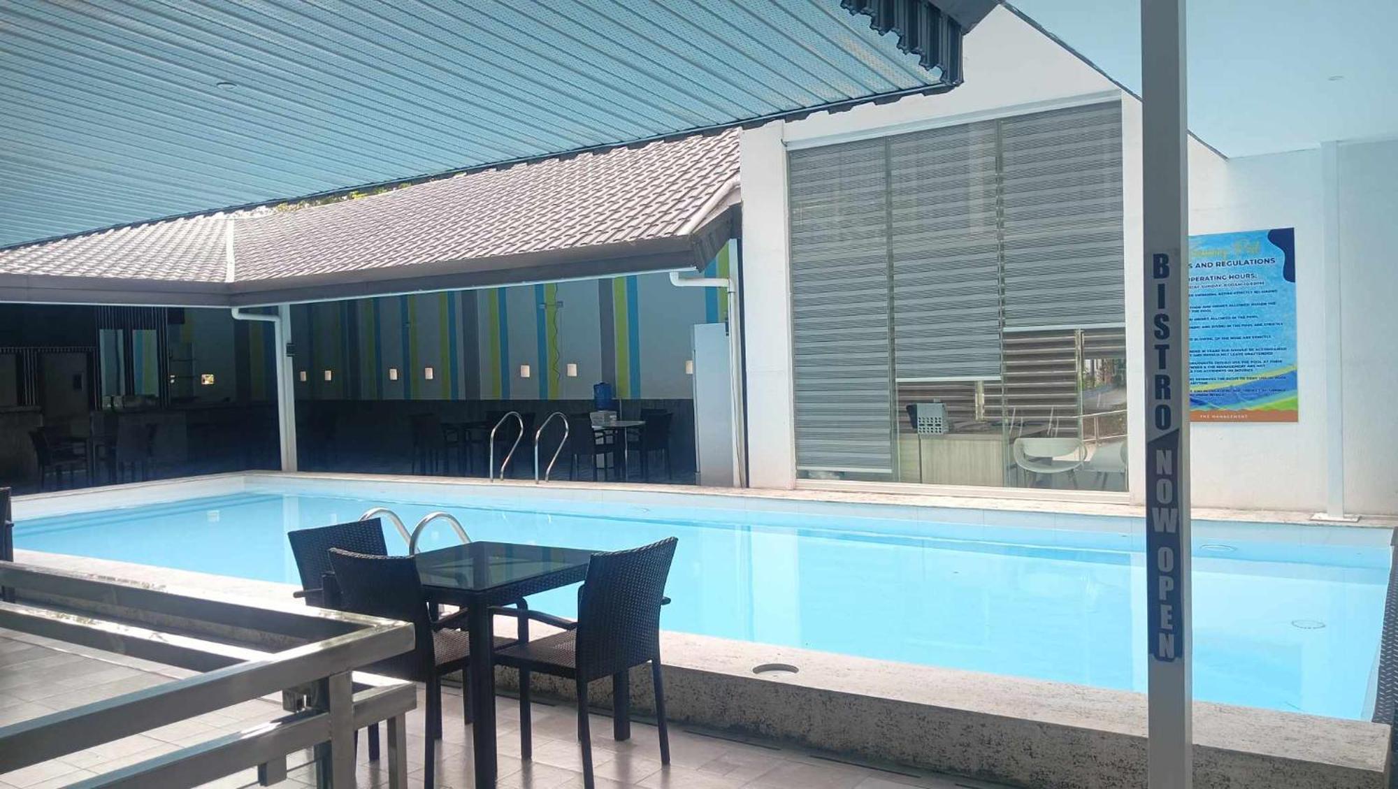 Chequers Suites Subic Bay Olongapo Zewnętrze zdjęcie