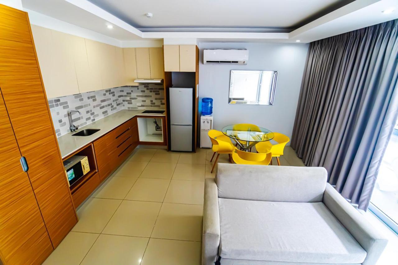 Chequers Suites Subic Bay Olongapo Zewnętrze zdjęcie