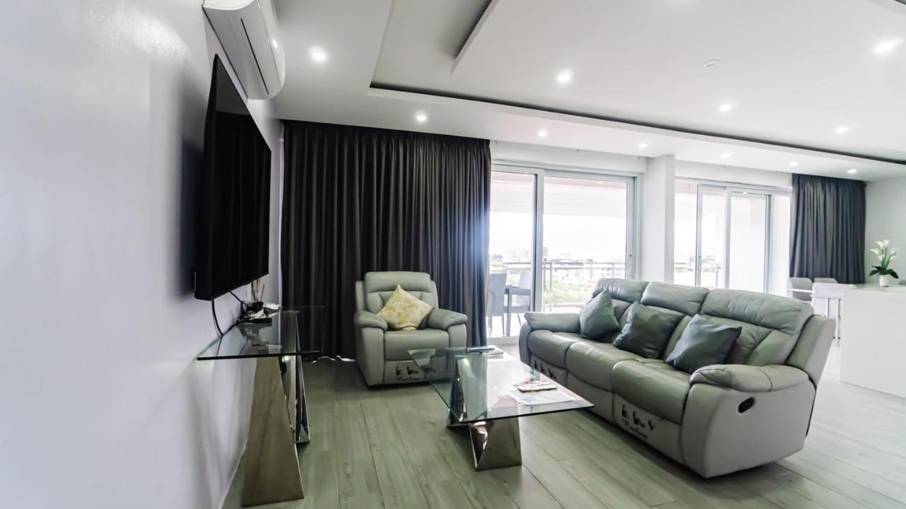 Chequers Suites Subic Bay Olongapo Zewnętrze zdjęcie