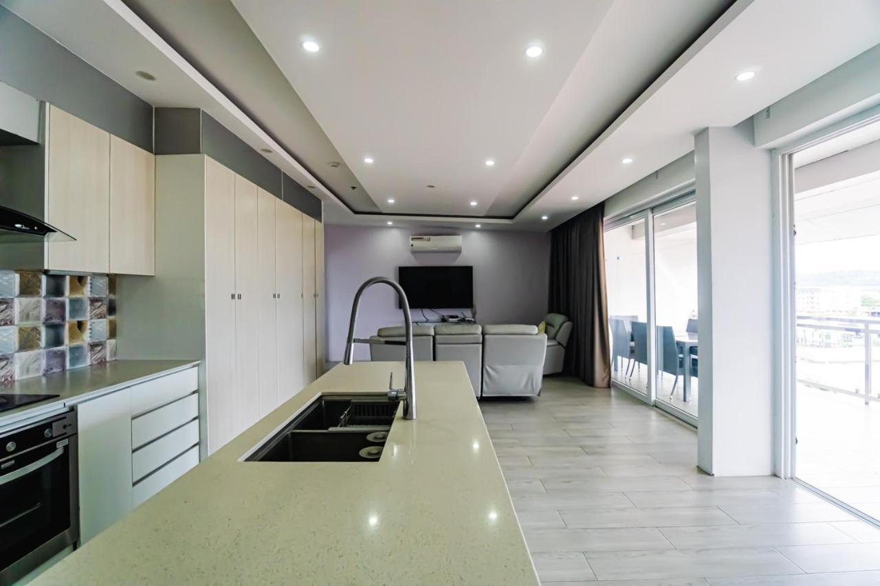 Chequers Suites Subic Bay Olongapo Zewnętrze zdjęcie