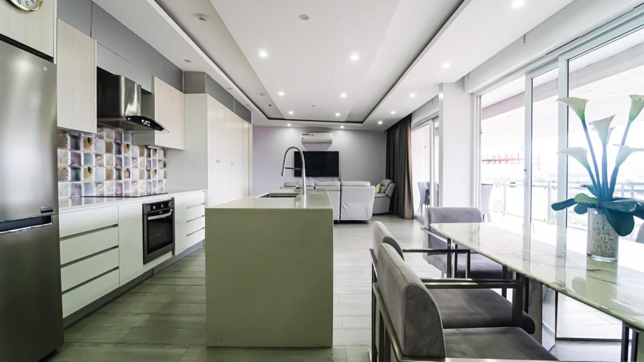 Chequers Suites Subic Bay Olongapo Zewnętrze zdjęcie