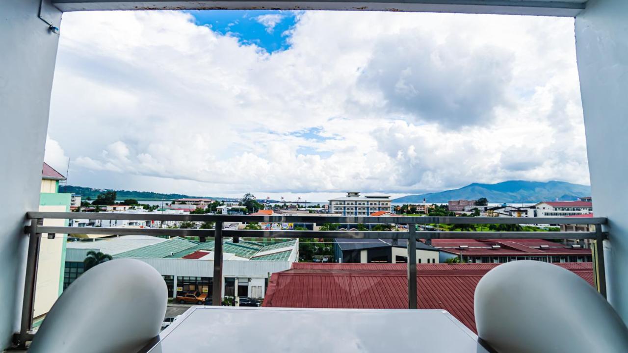 Chequers Suites Subic Bay Olongapo Zewnętrze zdjęcie