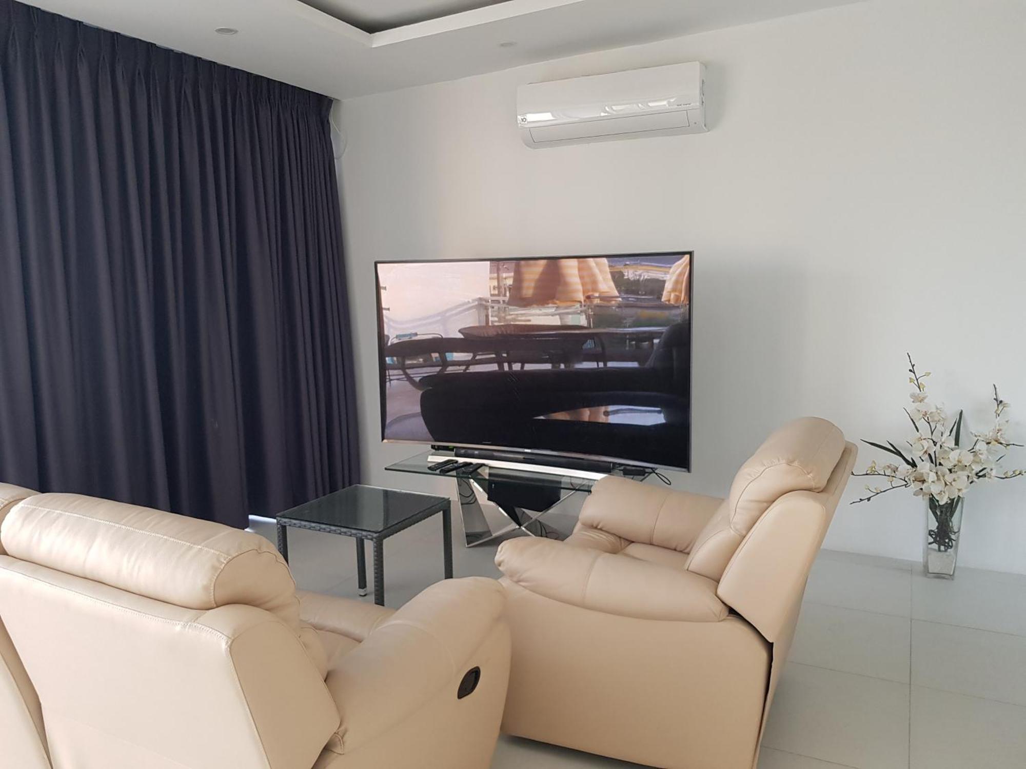 Chequers Suites Subic Bay Olongapo Zewnętrze zdjęcie
