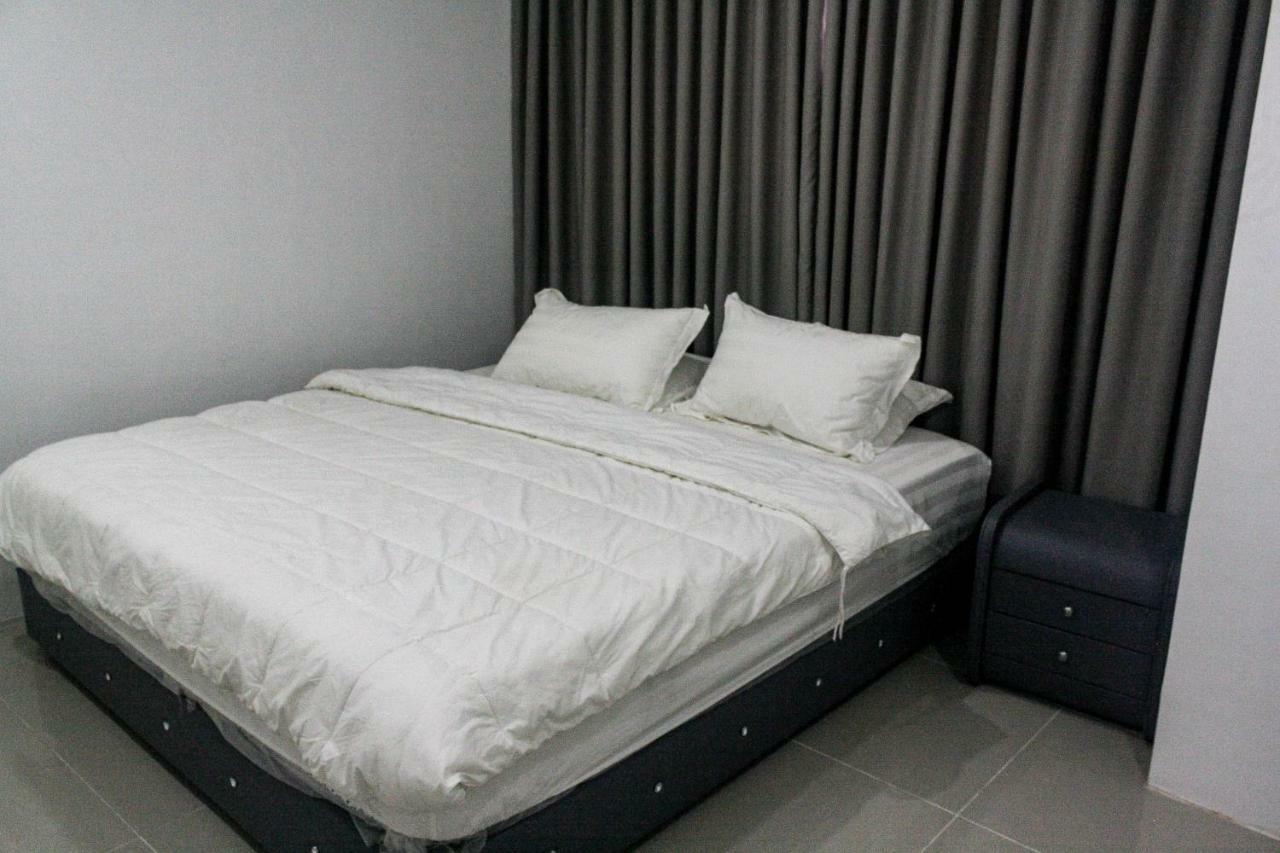 Chequers Suites Subic Bay Olongapo Zewnętrze zdjęcie